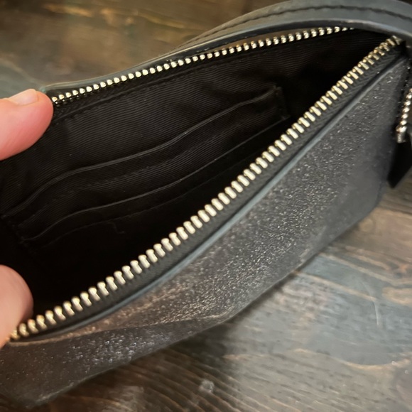 COACH wristlet - Picture 4 of 5